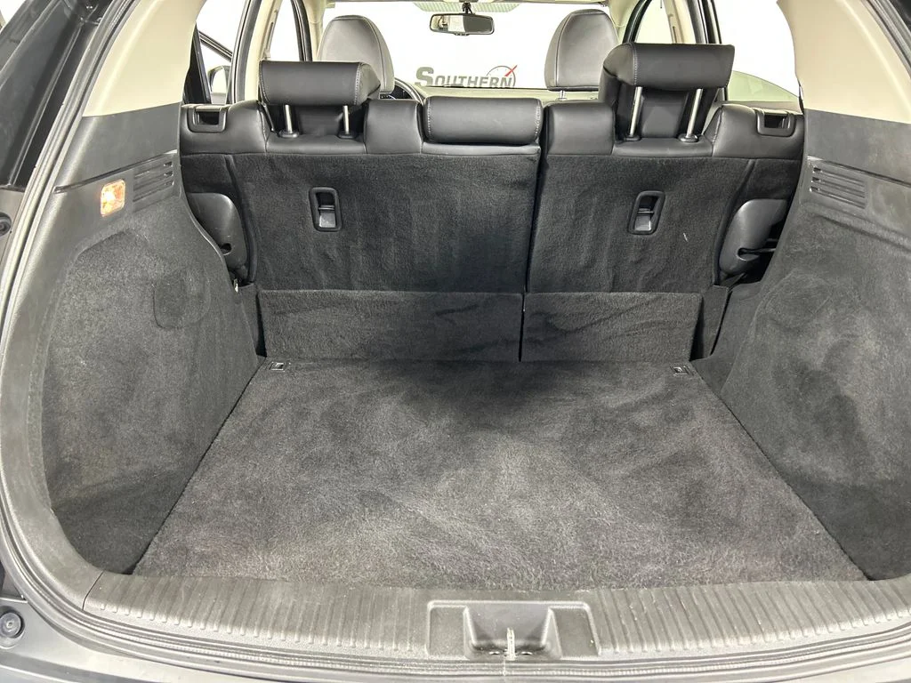 Used 2018 Black Honda EX-L image 18
