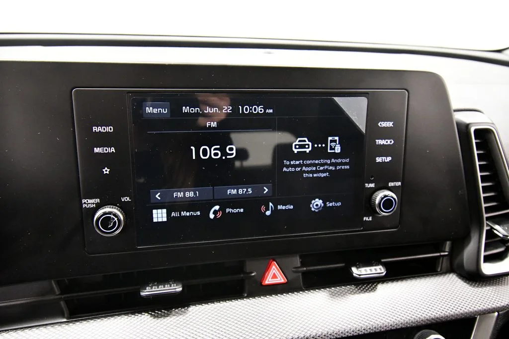 Certified Used 2025 Gray Kia LX image 23
