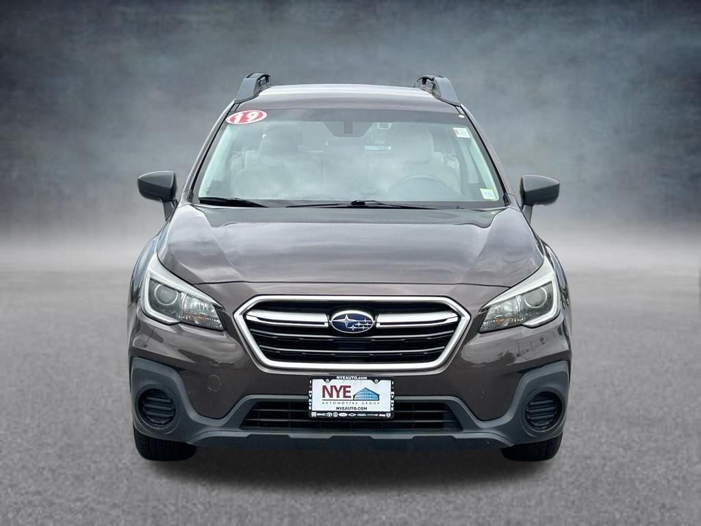 Used 2019 Brown Subaru 2.5i image 9
