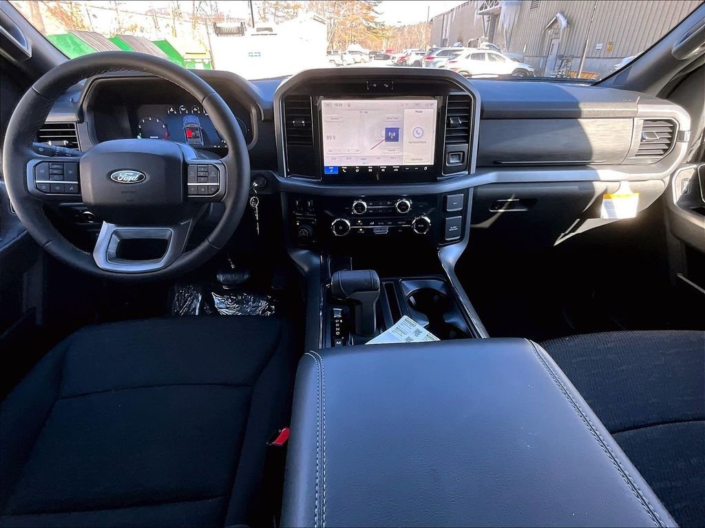 2026 Ford F-150 — photo 6