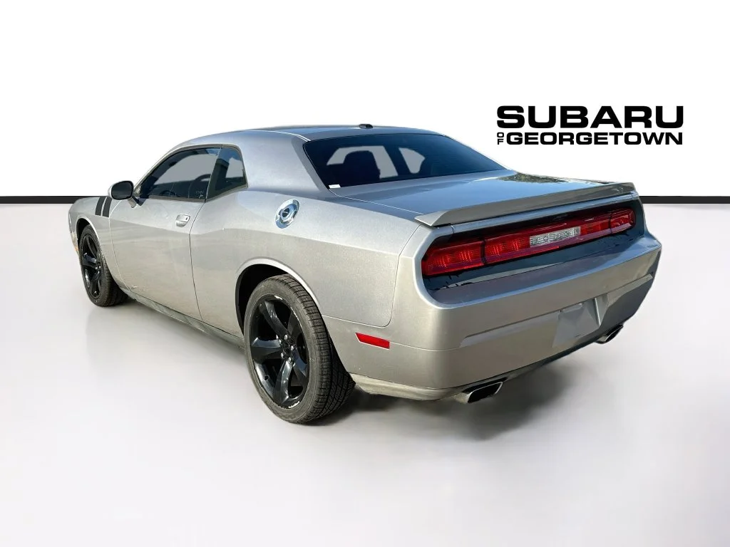 Used 2014 Silver Dodge SXT image 5