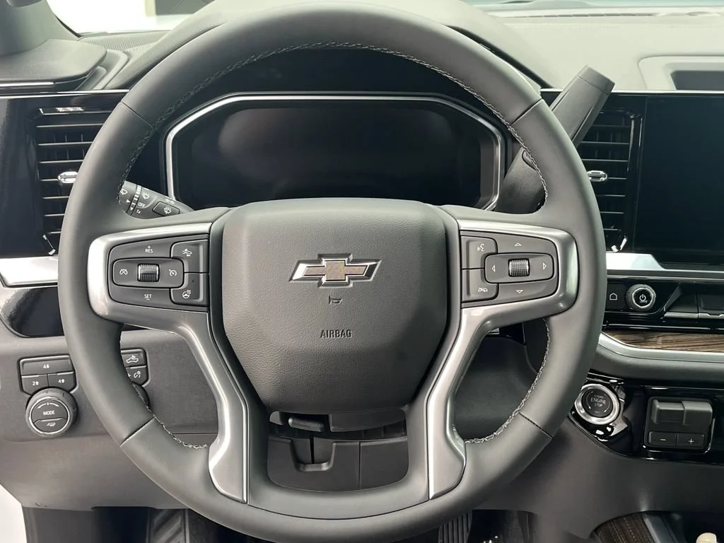 2026 Chevrolet Silverado 3500 HD LT - Photo 14