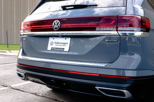 New 2026 Gray Volkswagen 2.0T SE w/Technology image 9