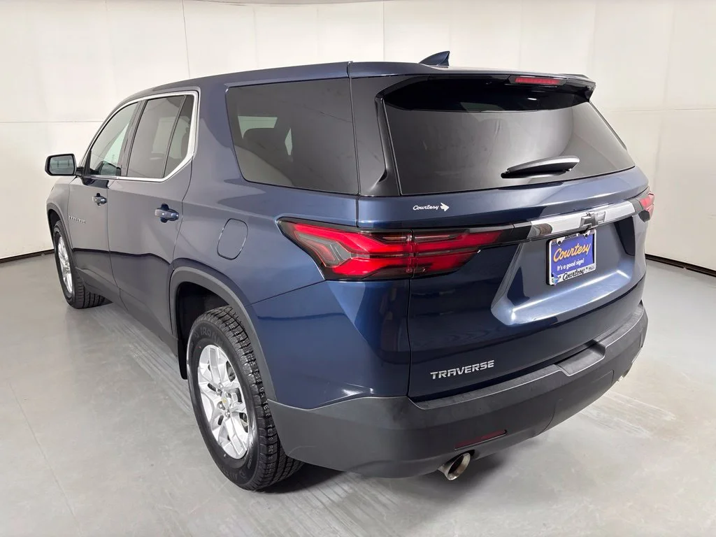 Used 2022 Blue Chevrolet LS image 7