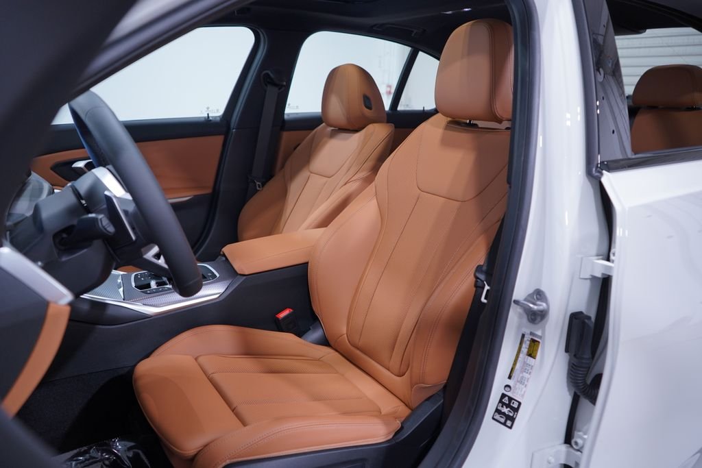 New 2026 Alpine White BMW 330i xDrive image 7