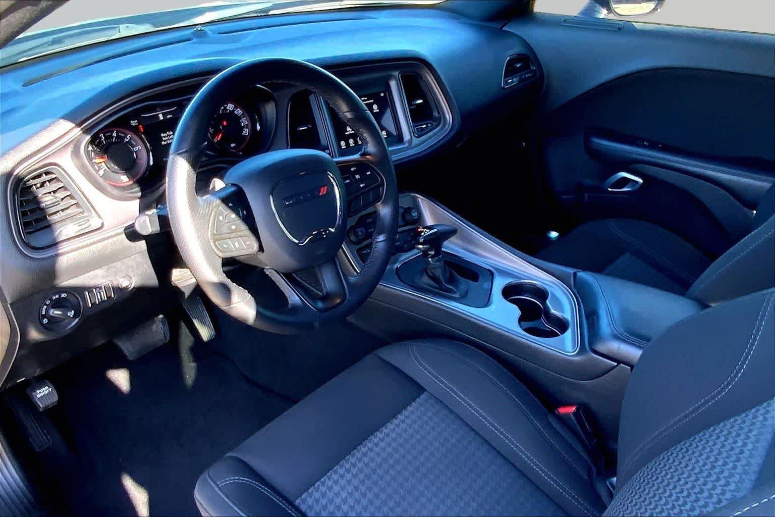 Pre-Owned 2023 Dodge Challenger SXT