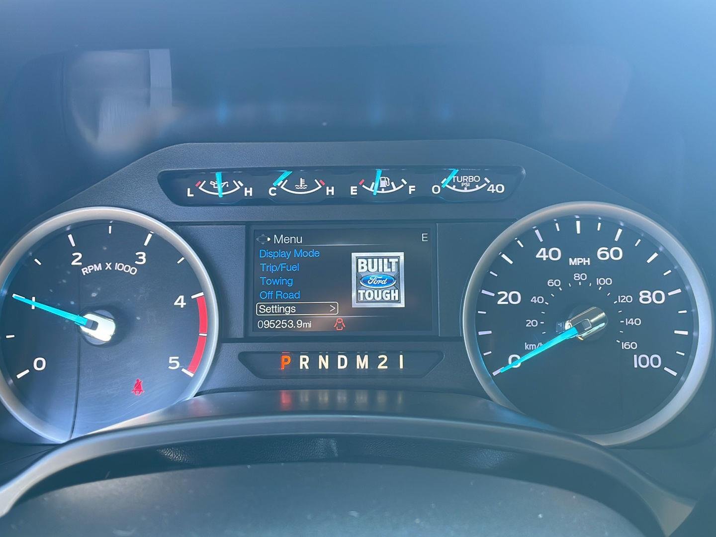 Used 2019 Agate Black Metallic Ford XLT image 15