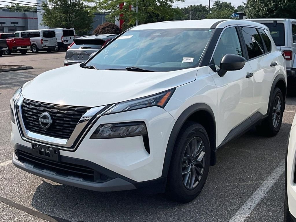 Certified Used 2023 White Nissan S image 3