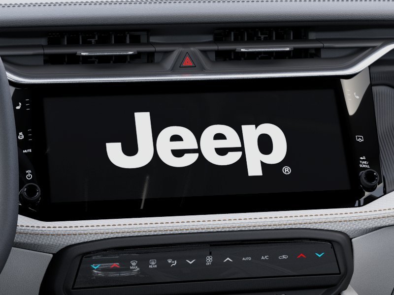 New 2026 Bright White Clear-Coat Exterior Paint Jeep Overland image 18