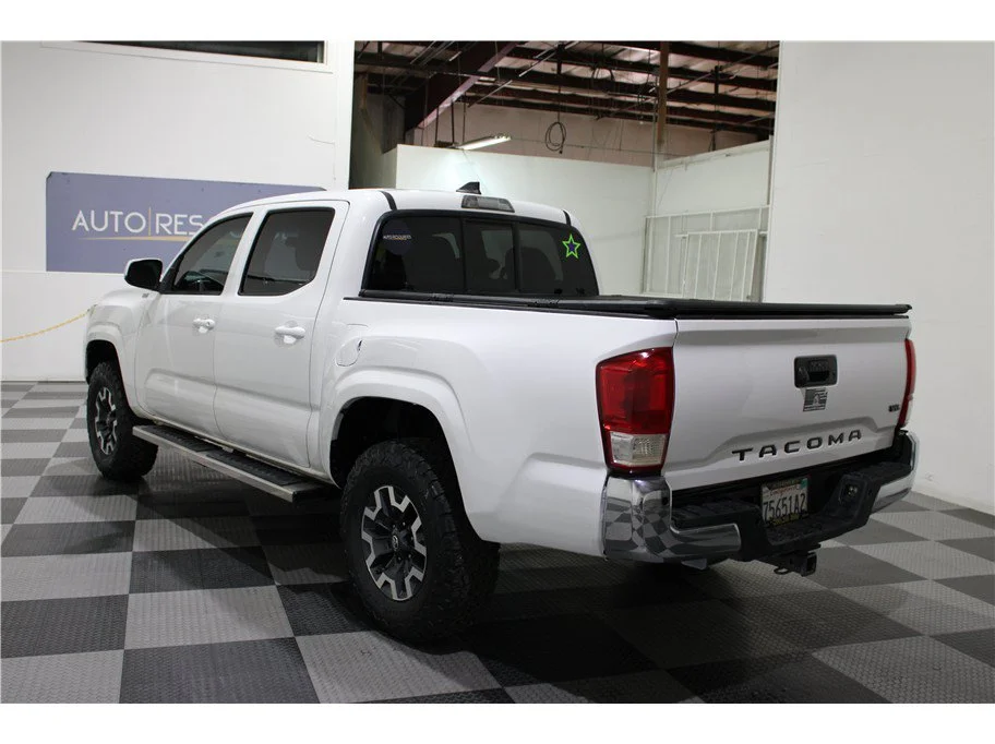 Used 2016 White Toyota SR5 Pickup 4D 5 ft image 6