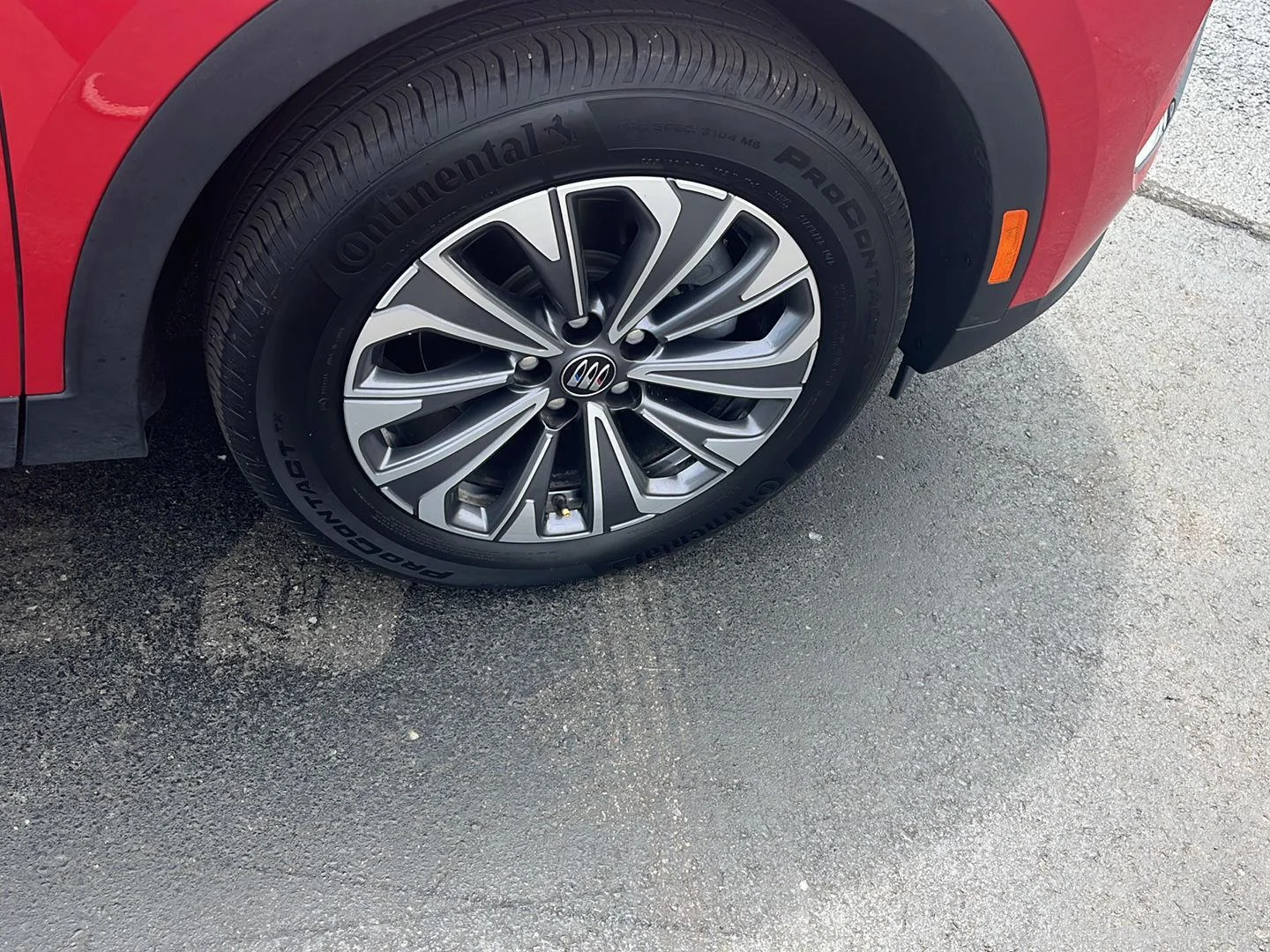 2025 Buick Envision Preferred - Photo 30