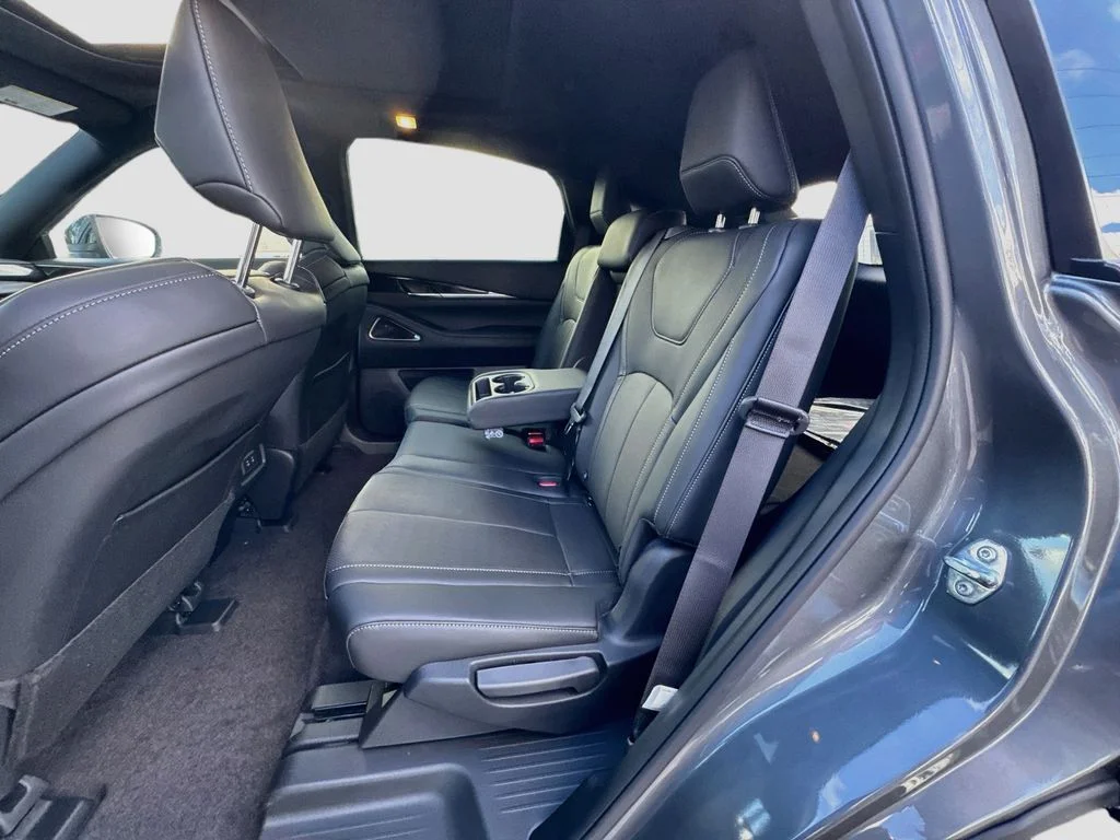 New 2027 GRAPHITE SHADOW INFINITI Sport AWD image 26