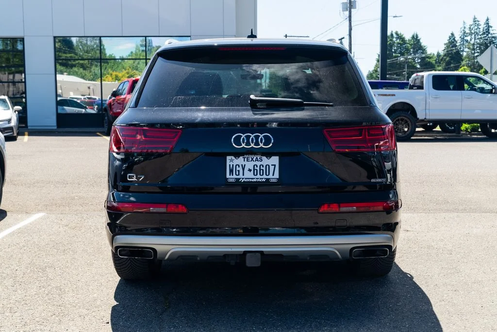 Used 2019 Black Audi 55 Prestige image 5