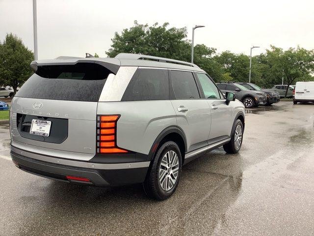 New 2026 Silver Metallic Hyundai SEL Premium image 6