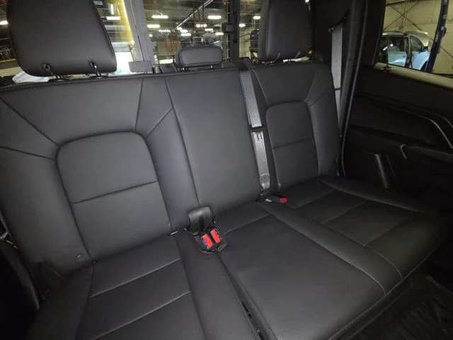 Used 2024  Chevrolet Trail Boss image 22