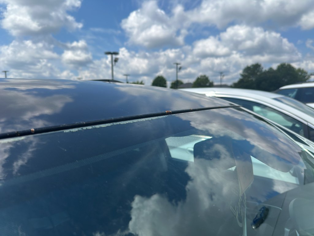 Used 2013 Black Chevrolet LT image 3