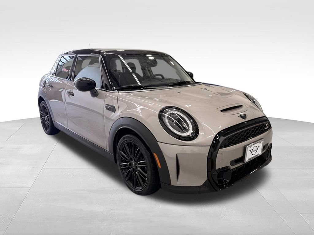 Certified Used 2024 Rooftop Grey metallic MINI  image 7