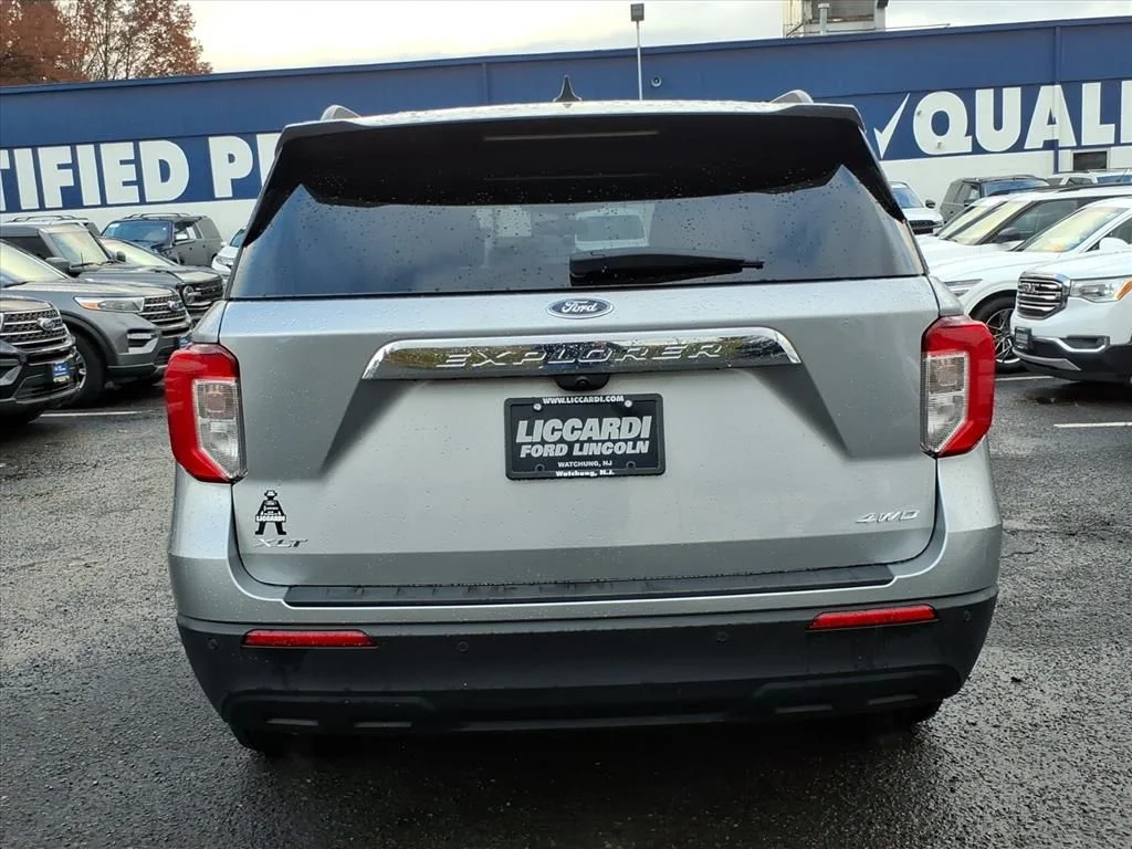 Certified Used 2023 Silver Ford XLT image 5