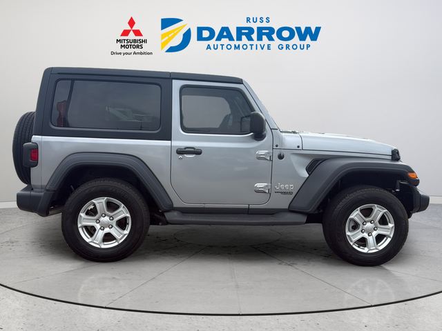 Used 2020 Silver Jeep Sport S image 6