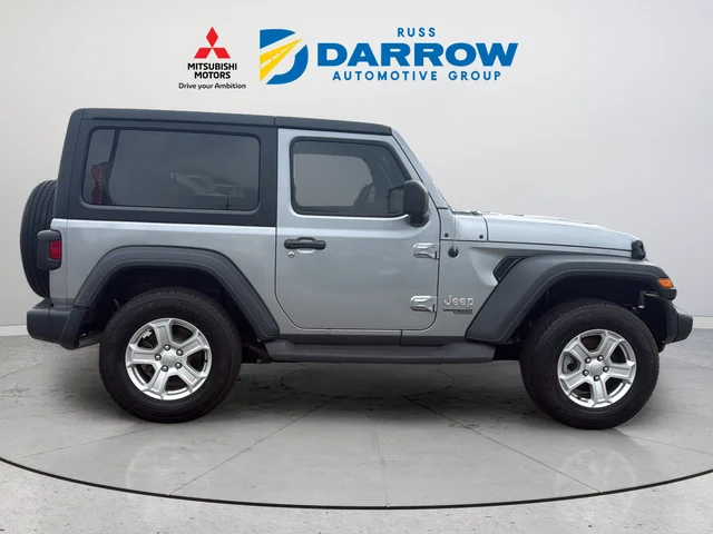 Used 2020 Silver Jeep Sport S image 6