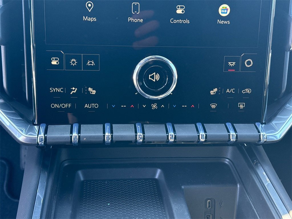 2026 GMC ACADIA - Image 24