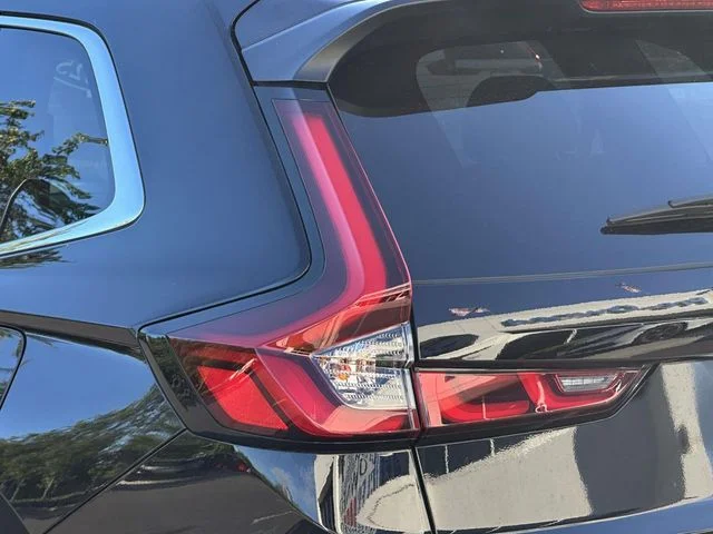 2025 Honda CR-V LX - Photo 10
