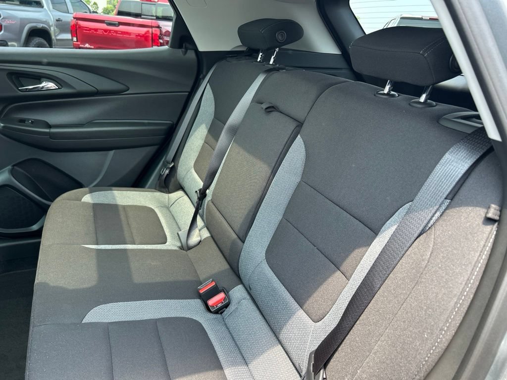 New 2026 Sterling Gray Metallic Chevrolet LT image 37