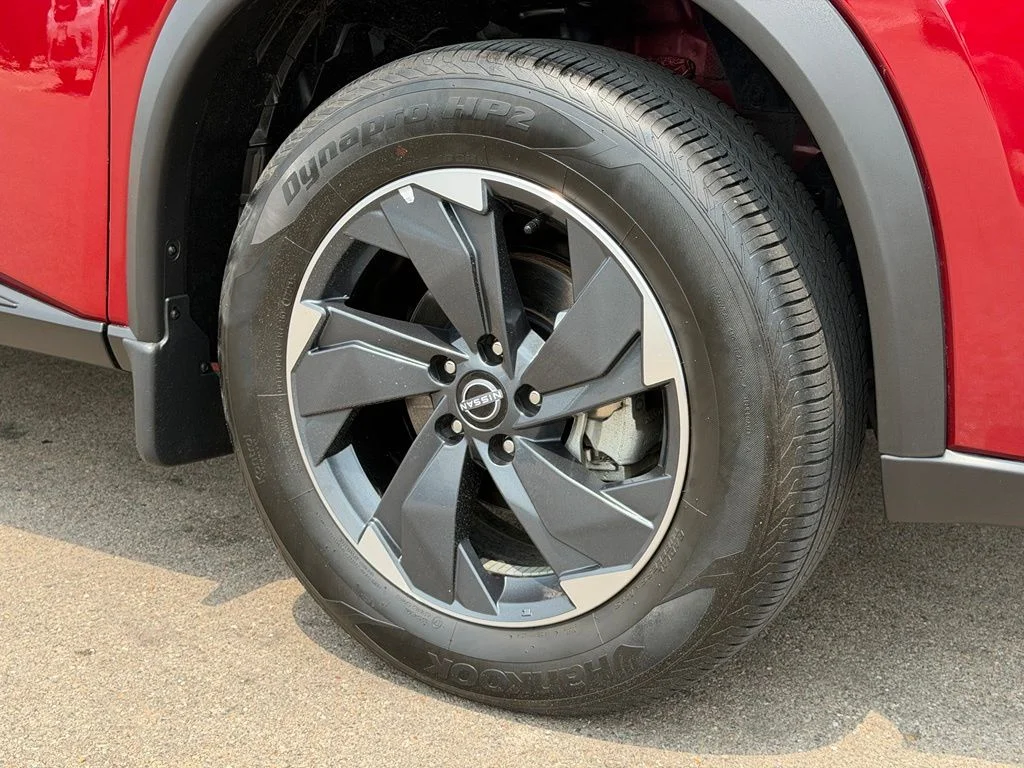 Used 2024 Red Nissan SV image 25
