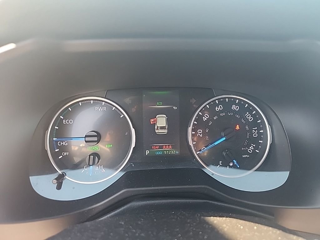 Used 2021  Toyota XLE image 21