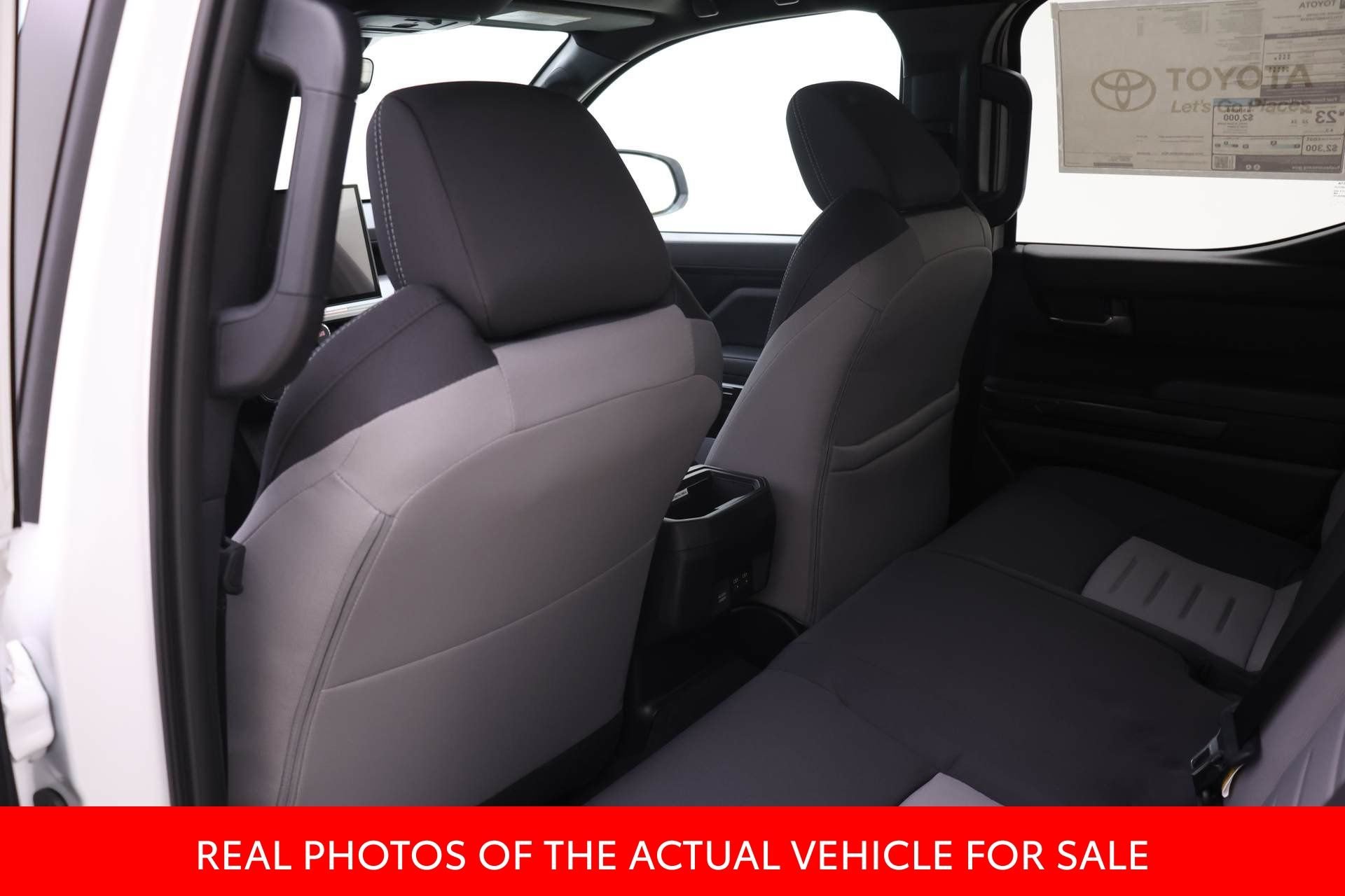 2025 Toyota Tacoma TRD Off Road - Photo 9