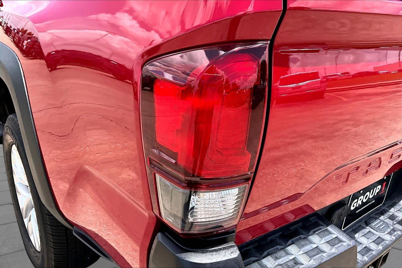 Used 2020 Barcelona Red Metallic Toyota SR5 image 28