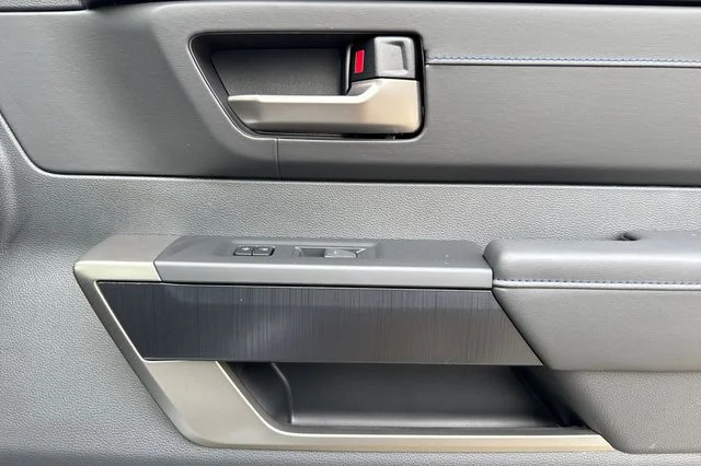 2026 Toyota Tundra Platinum - Photo 19