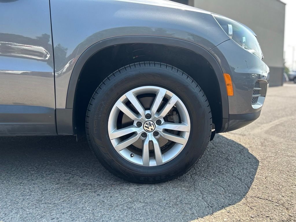 Used 2014 Volkswagen Tiguan S with VIN WVGAV3AX4EW501282 for sale in Gresham, OR
