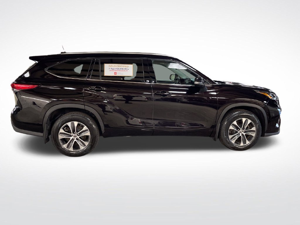 Used 2021 Brown Toyota XLE image 6