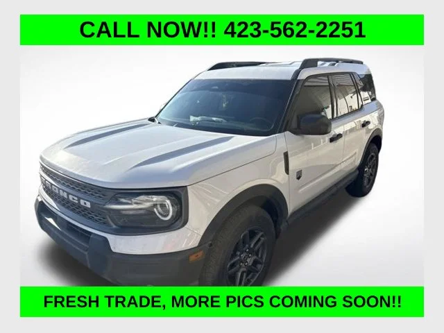 Used 2025 White Ford Big Bend image 1