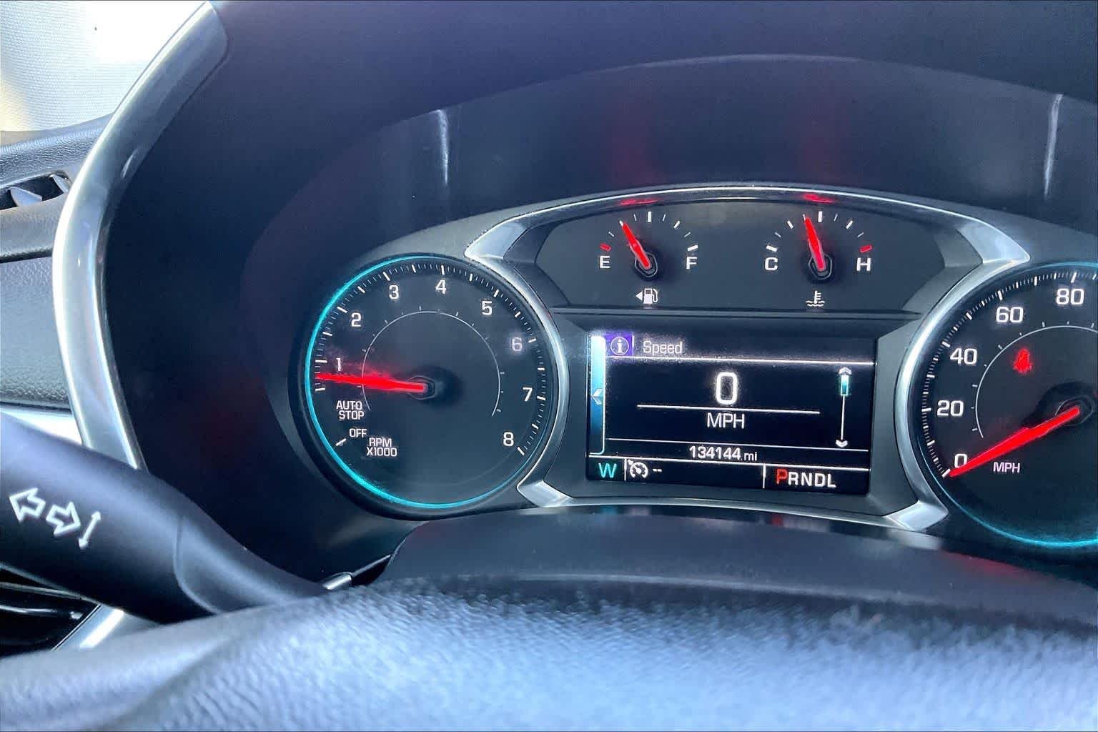 Used 2018 Silver Ice Metallic Chevrolet LT image 24