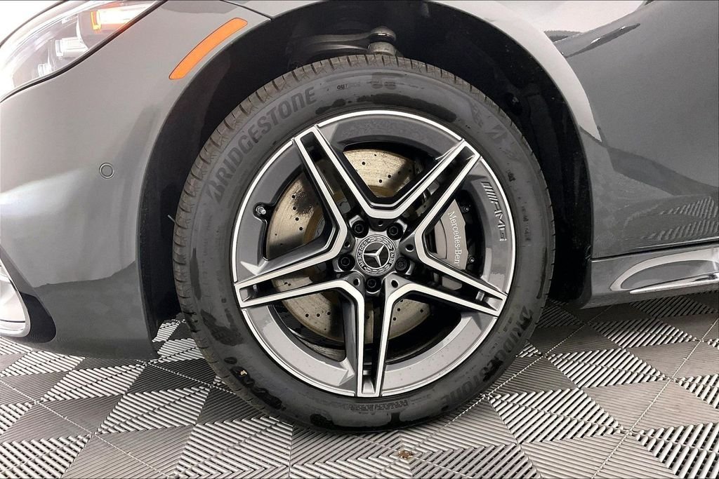 New 2026 MANUFAKTUR Silicon Grey Mercedes-Benz S 580 image 11