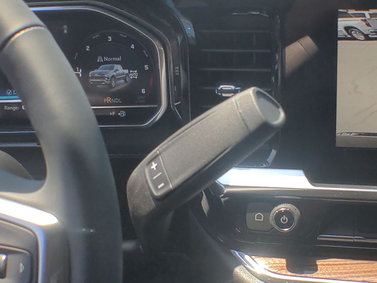 2023 Chevrolet Silverado 1500 RST - Photo 16