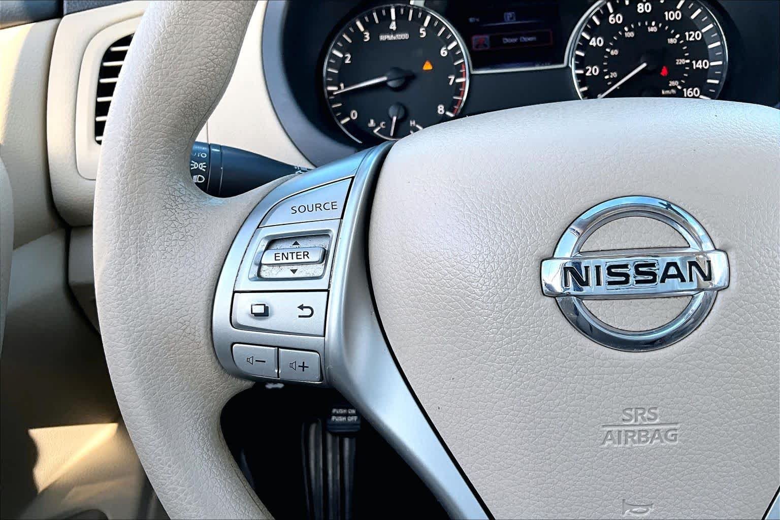 Used 2017 Glacier White Nissan 2.5 S image 24