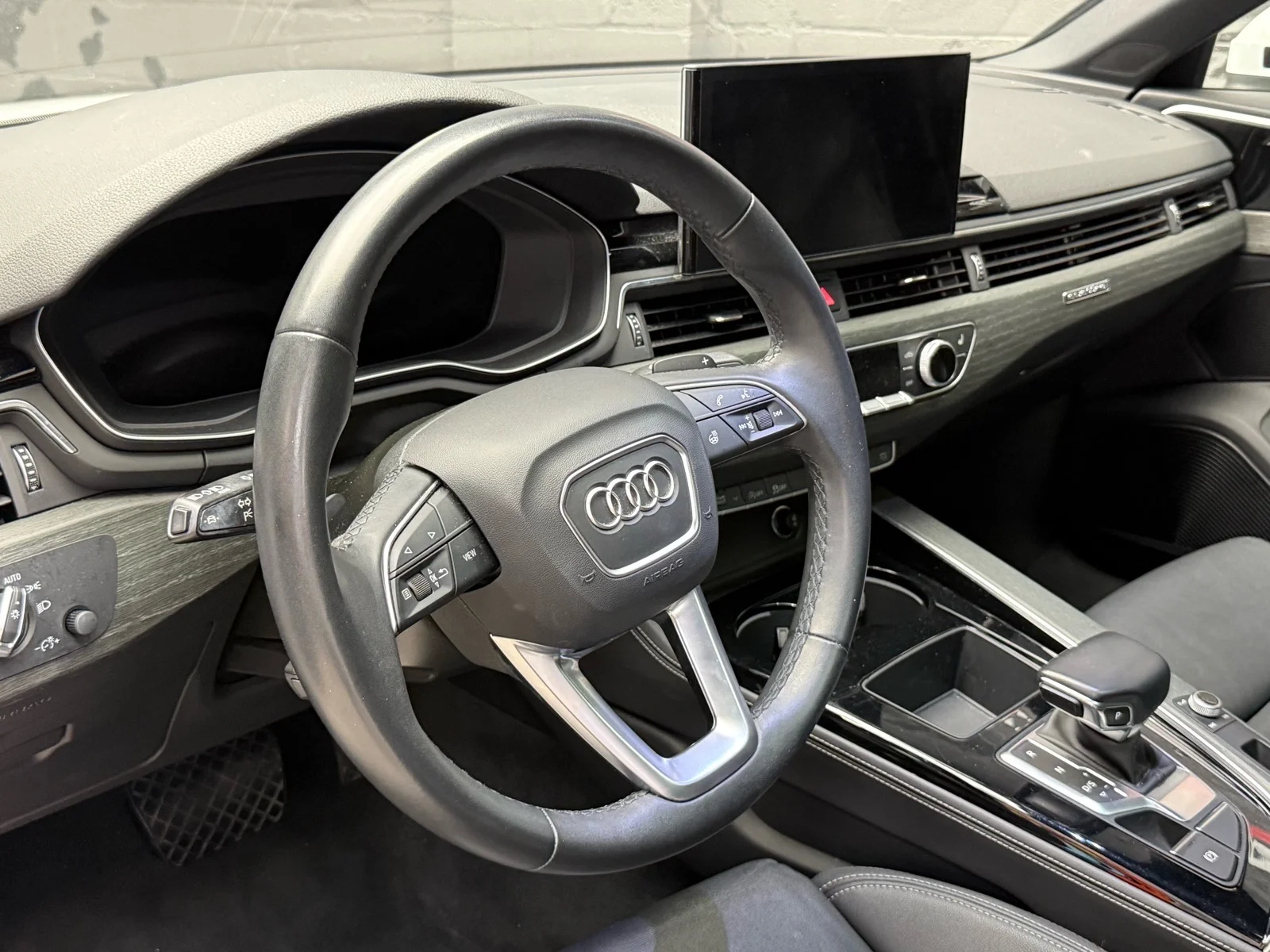 Used 2024 Arkona White (z9z9) Audi quattro S line Prem Plus 45 TFSI image 8