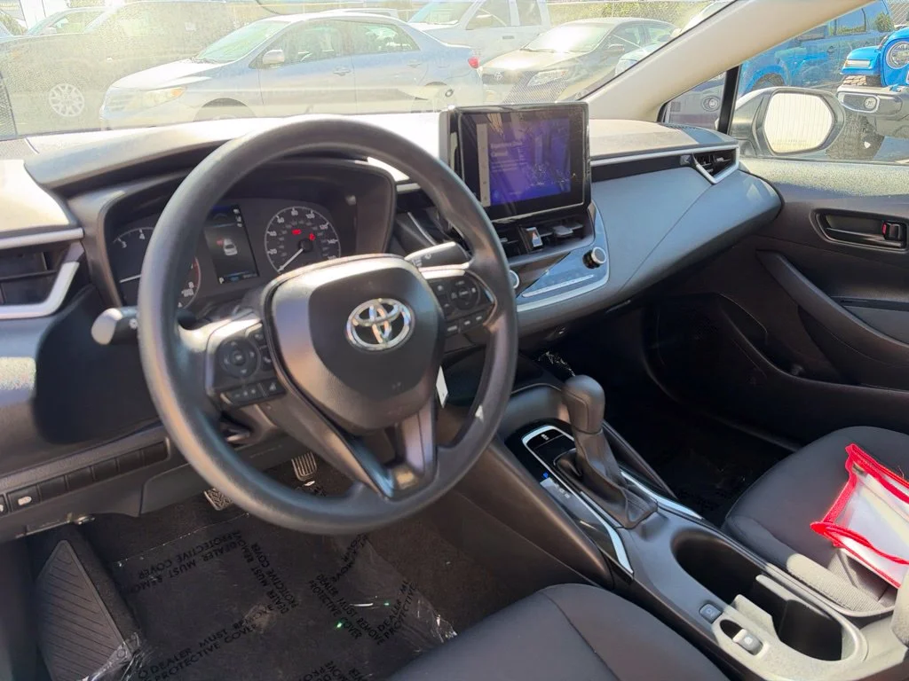 Used 2025 White Toyota LE image 15