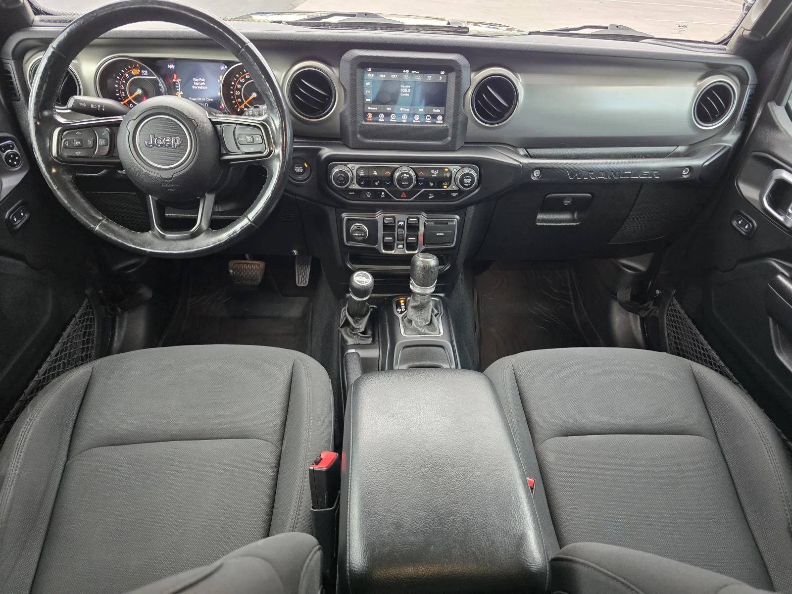 Used 2020 Granite Crystal Metallic Clearcoat Jeep Willys image 11