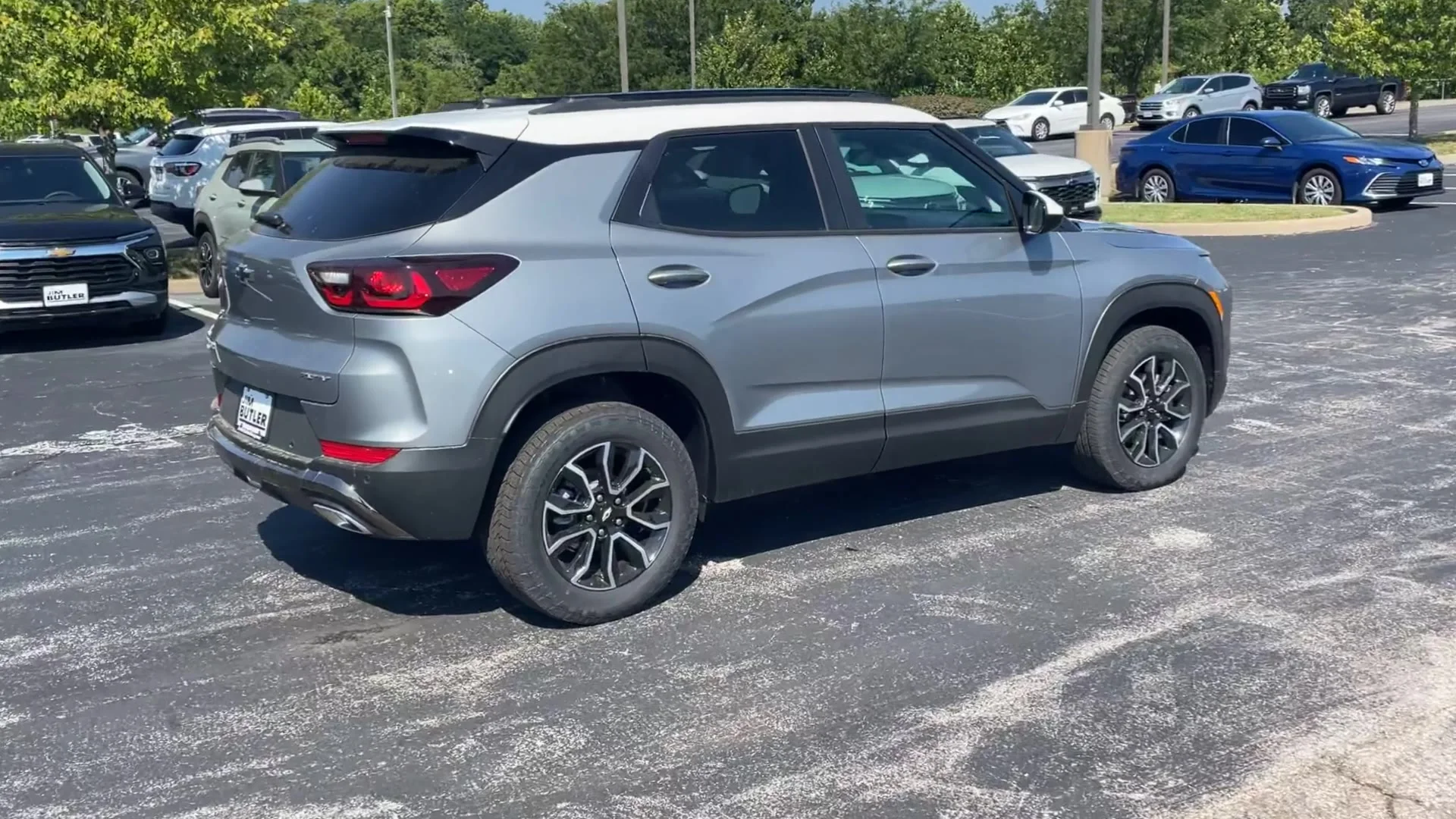 New 2026 Sterling Gray Metallic Chevrolet ACTIV image 32