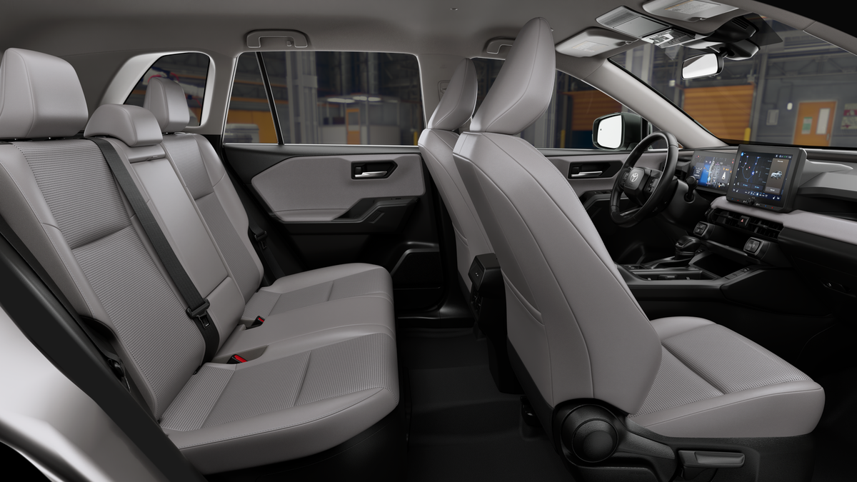 New 2026 Wind Chill Pearl Toyota XLE Premium image 21