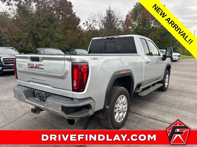 Used 2022 Silver GMC SLT image 9