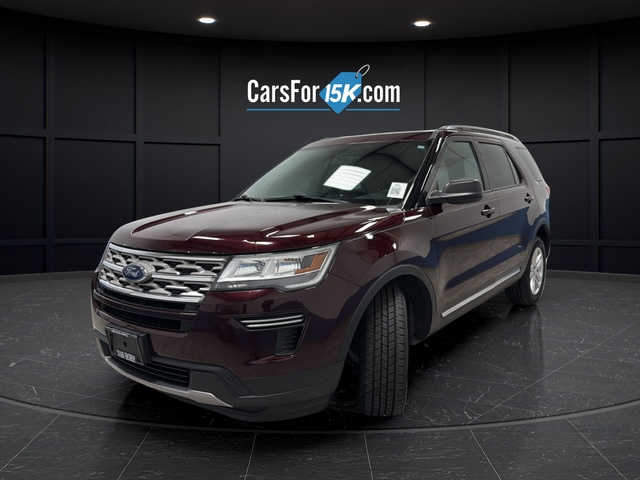 Used 2018 Burgundy Velvet Metallic Tinted Clearcoat Ford XLT image 3