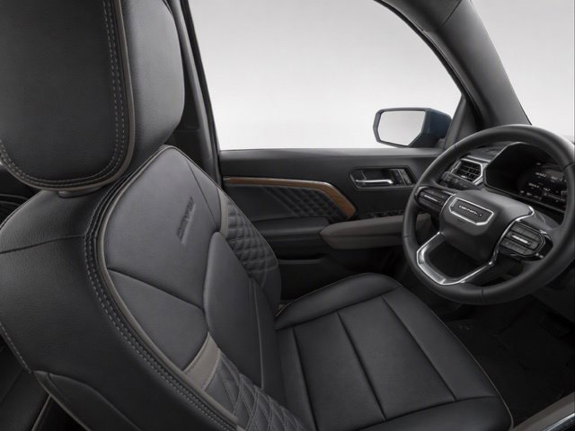 2023 GMC Canyon Denali - Photo 18