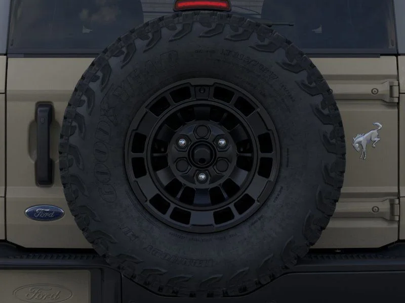 New 2026 Desert Sand Ford Badlands image 25