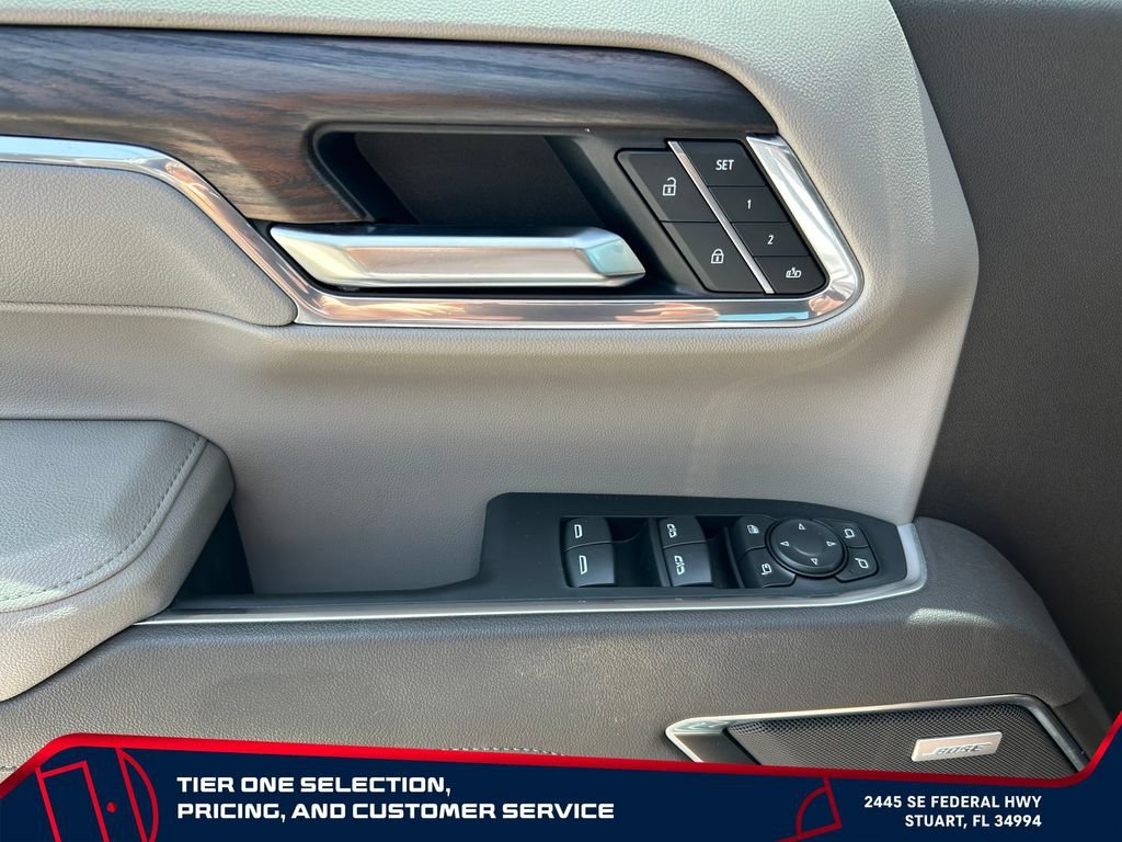 Used 2025 Sterling Metallic GMC SLT image 18