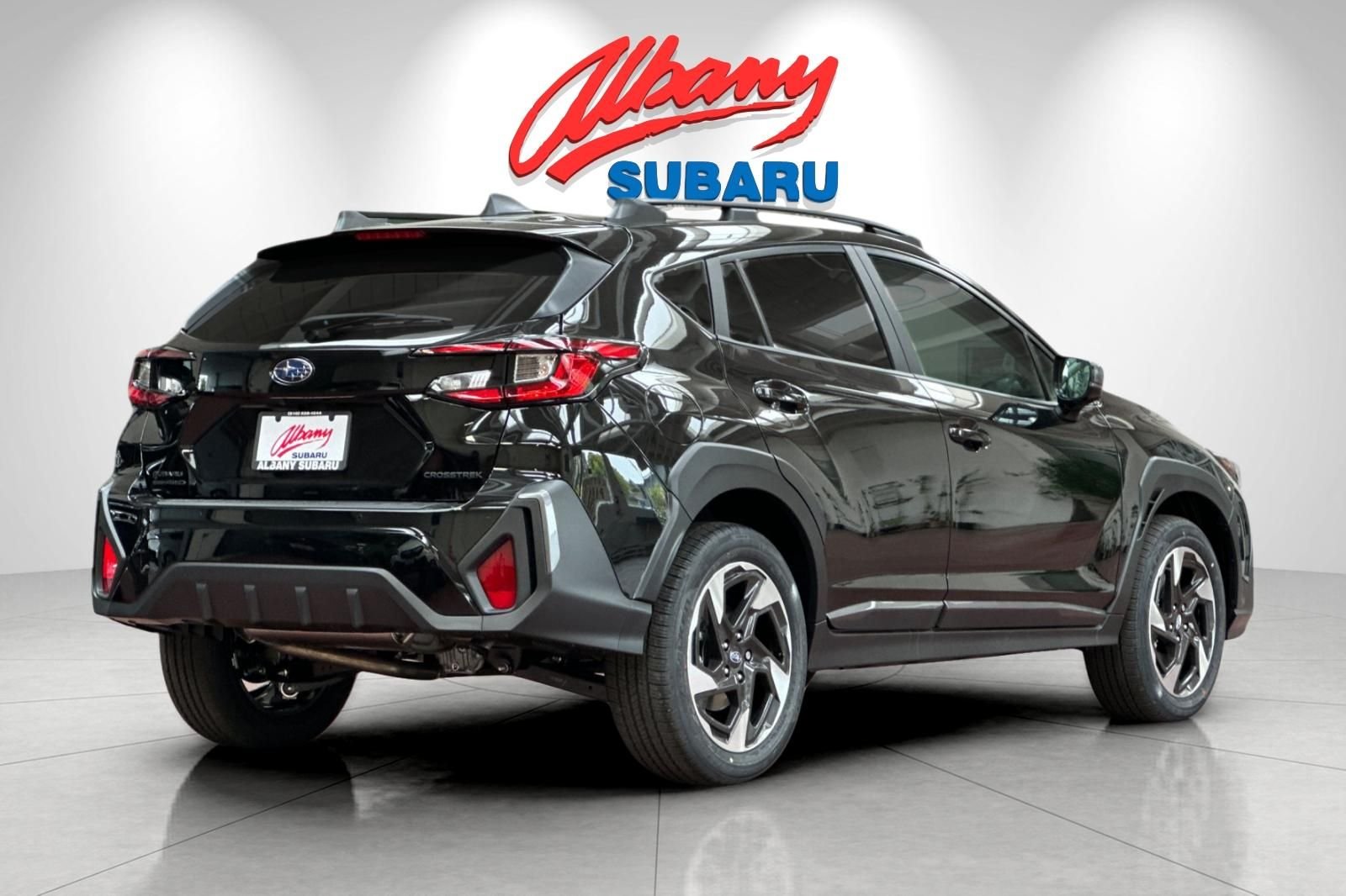 New 2026 CRYSTAL BLACK SILICA Subaru Limited image 4